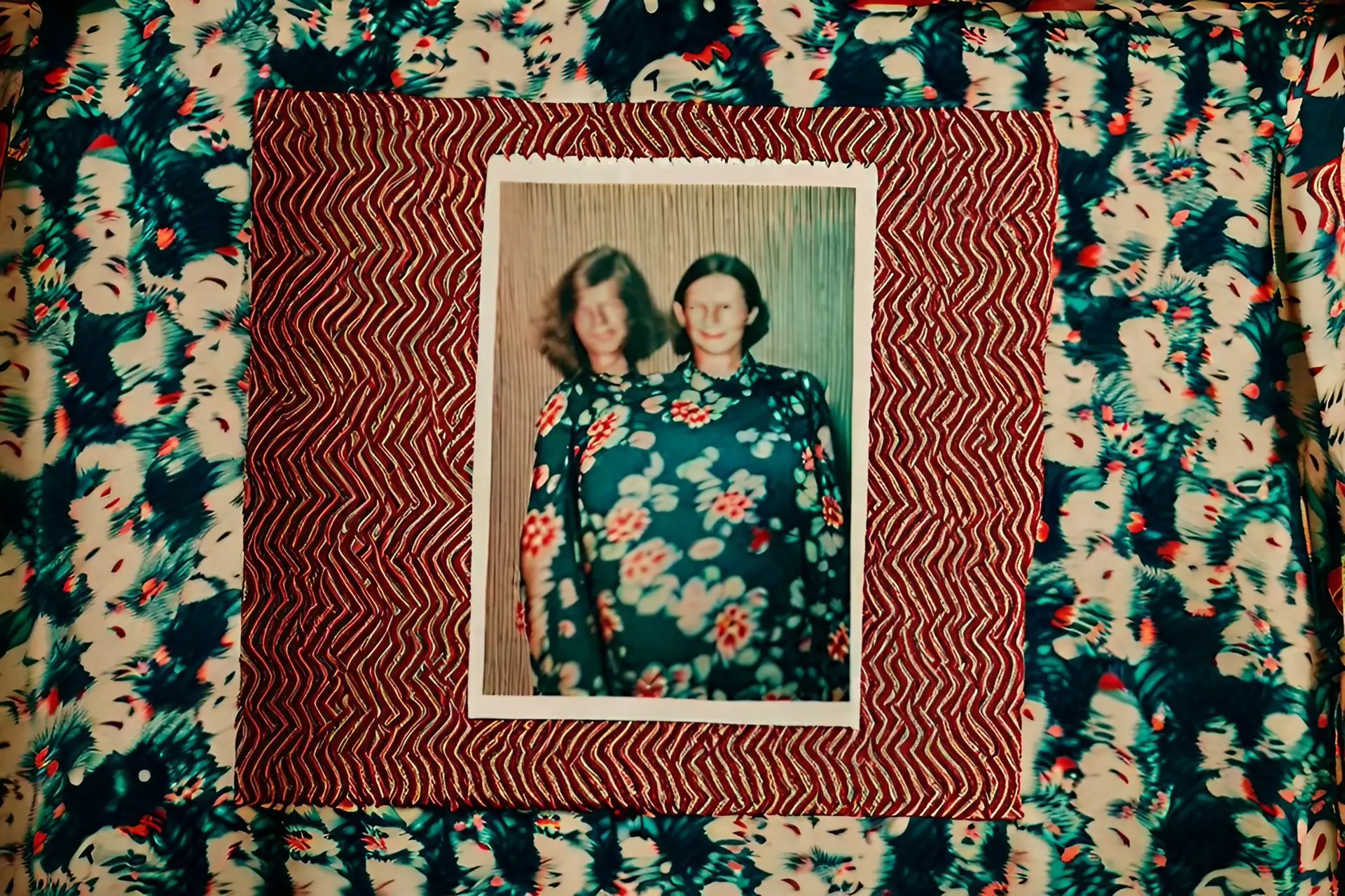 Polaroïd sur toile cirée ? Archive du samedi 3 juin 2023 ?