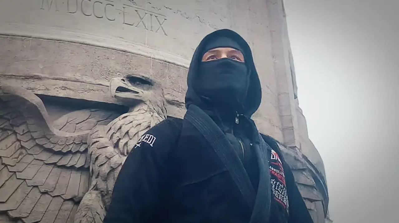 Le Ninja de Place Clichy - Une Histoire Vraie
