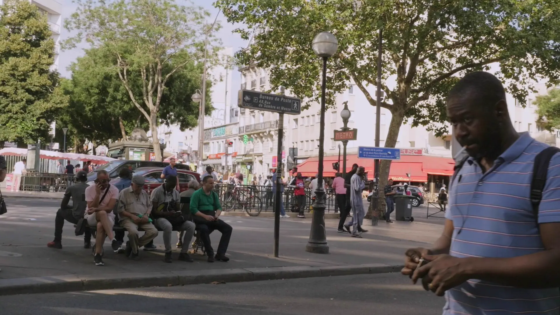 Boulevard de la Villette, métro Belleville, Paris 20e.