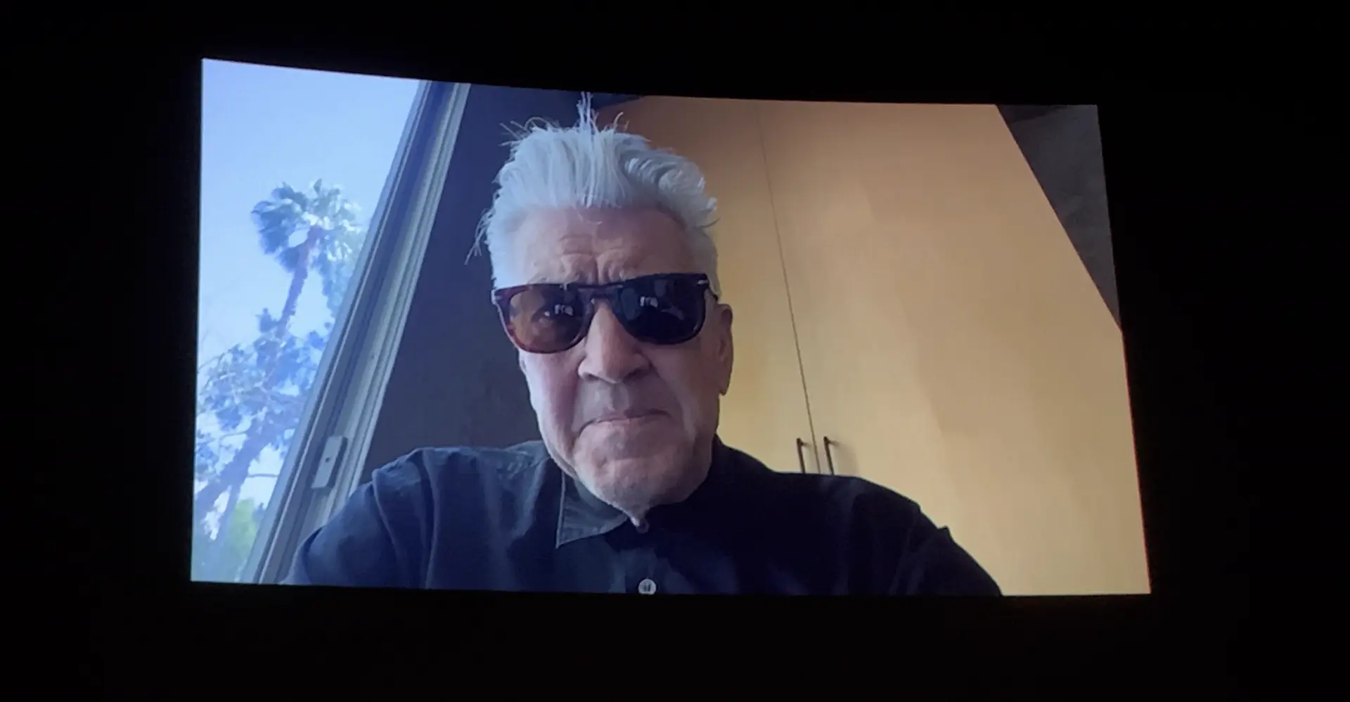Message vidéo de David Lynch avant la projection en avant-première de la version restaurée de Lost Highway, Cinéma Le Louxor, Paris 10e.